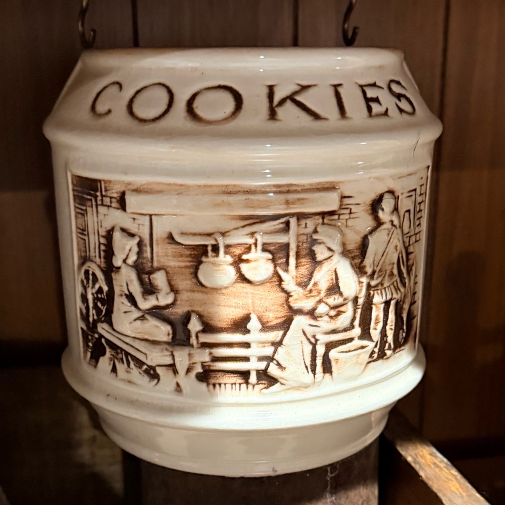 Vintage Cookie Jar